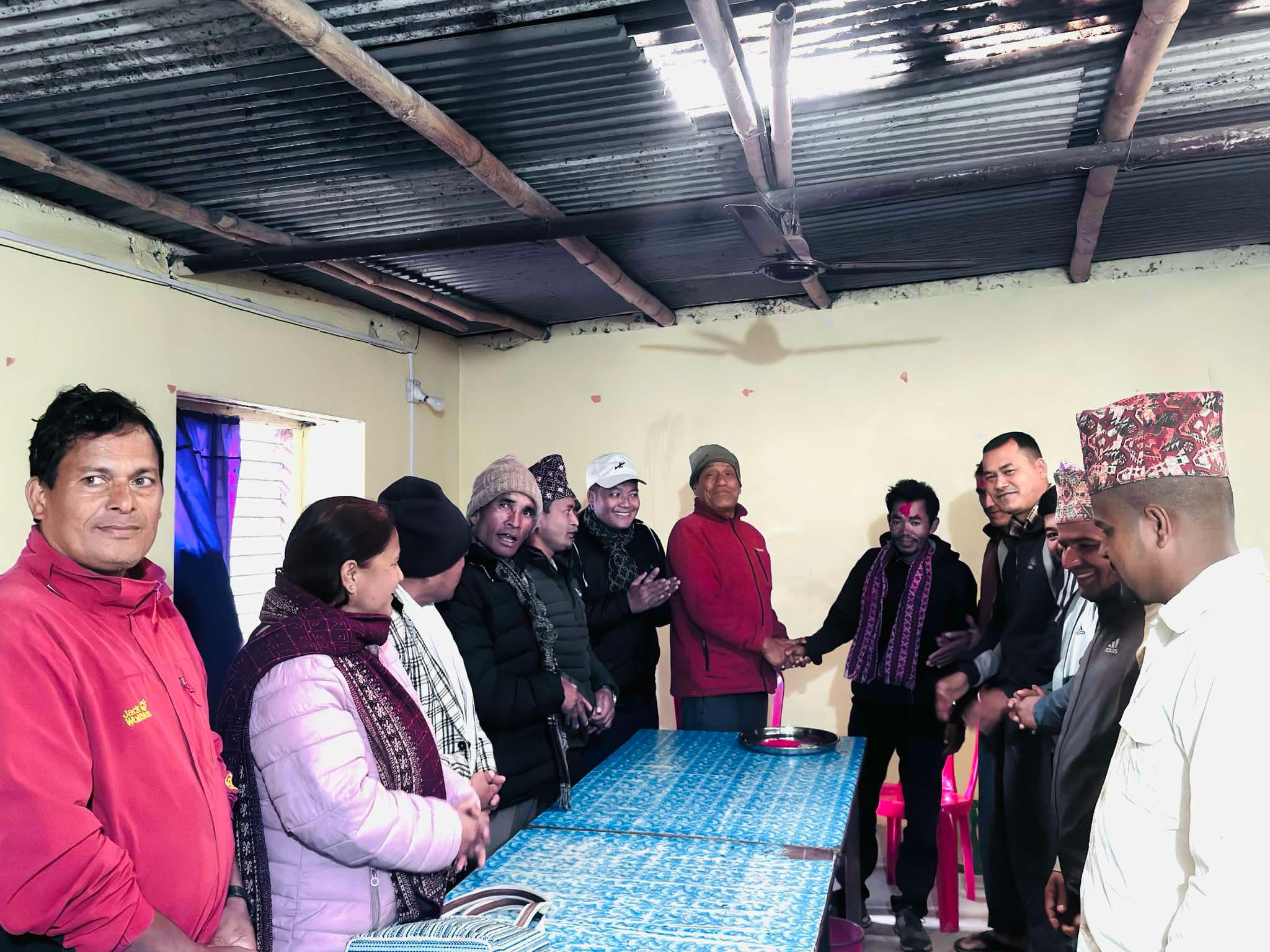 नेपाली कांग्रेस नगर सचिव अमर बुढा नेकपा (माओवादी केन्द्र) मा समाहित।