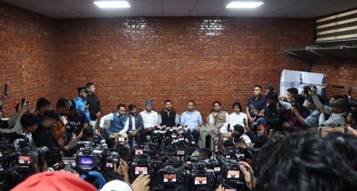 भारत भ्रमण सकेर स्वदेश फर्किए रास्वपा सभापति रवि लामिछाने