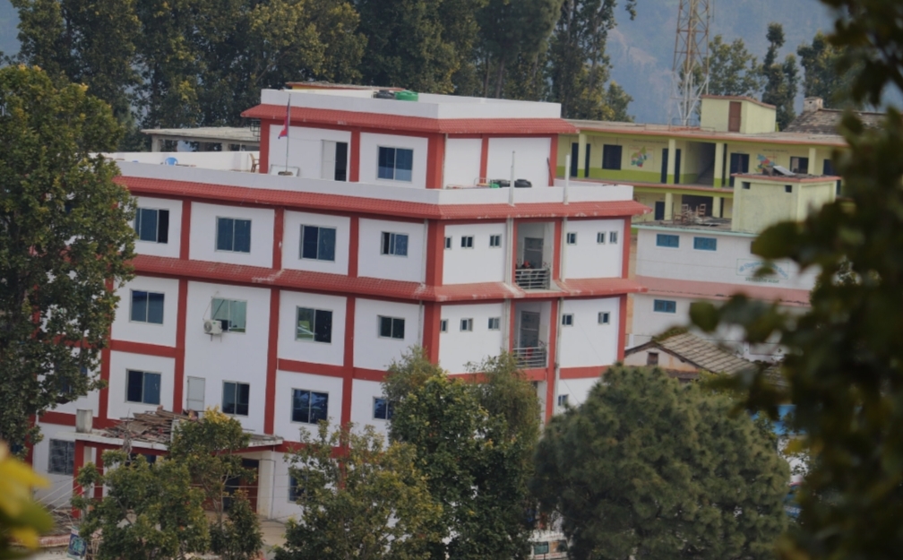 वडा अध्यक्षहरूको अवरोधका कारण भेरिनगरपालिकाको विकासमा अवरोध