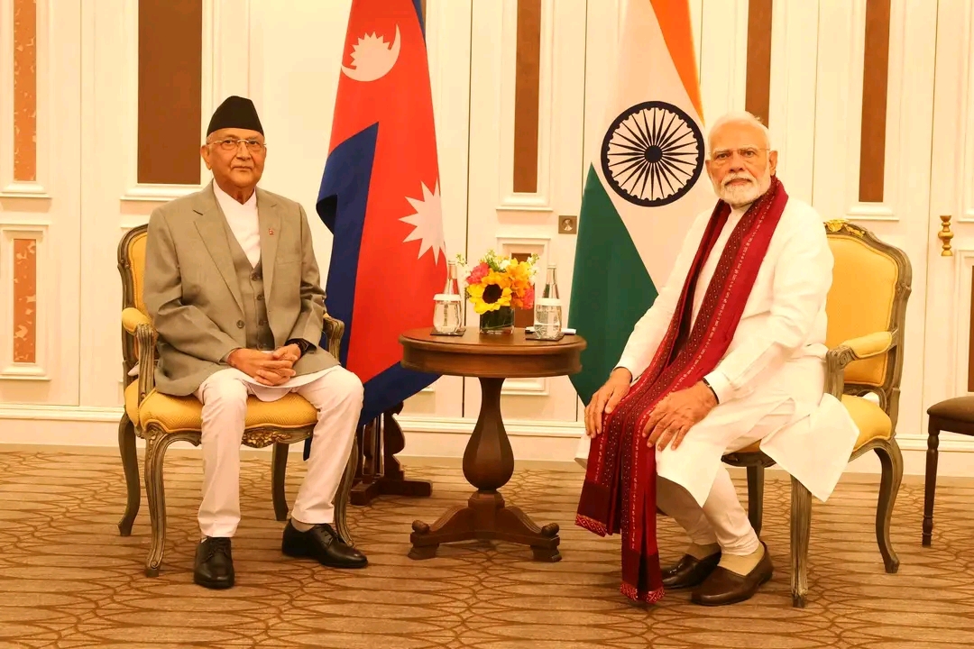 ओरियन्टल होटलमा ओली–मोदी ३५ मिनेट एक्लाएक्लै, मोदीलाई सगरमाथा संवादमा निम्तो