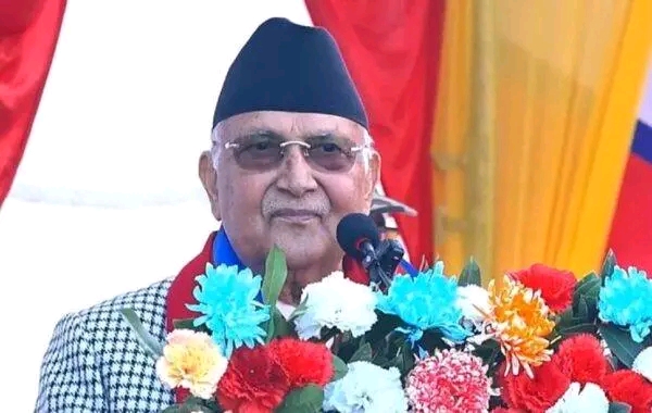 प्रचण्डलाई ओलिको जबाफ सरकार ढाल्छु भन्दै छाटी पिट्नुको कुनै आर्थ छैन