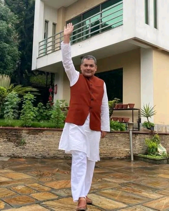 दुर्गा प्रसाईं भारतको आसाममा आत्मसमर्पण,
