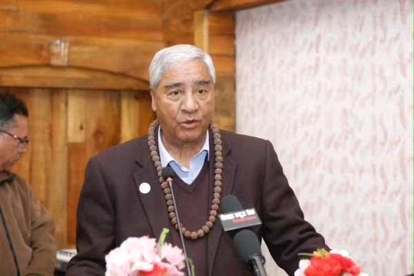 आरजूलाई स्थापित र पार्टी आफैंले चलाउने गरी उत्तराधिकारी खोज्दै देउवा