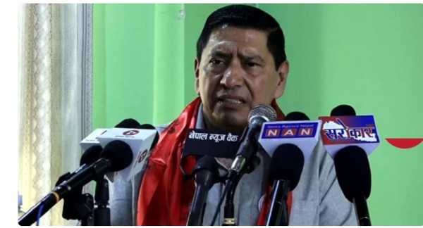 झापामा रिसाएका नारायणकाजी श्रेष्ठ चितवनमा