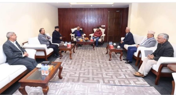 कांग्रेस-एमाले संयन्त्रको बैठक बालुवाटारमा बस्दै