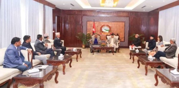 भूमिसम्बन्धी अध्यादेशबाट पछि हट्यो सरकार