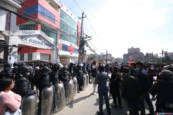 आरआर क्याम्पसमा स्ववियु निर्वाचनको विषयलाई लिएर तालाबन्दी