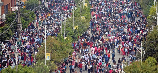 आआफ्नै अडानमा शिक्षक र सरकार: बिचरा विद्यार्थी, अन्योलमा अभिभावक