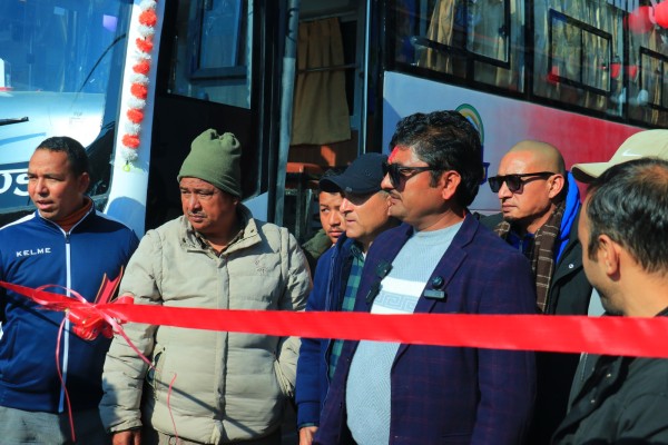 कर्णाली याक्सको सेवा विस्तार: सुर्खेत–काठमाडौँ–काँकडभिट्टा रुटमा ५ वटा ‘इयर सस्पेन्स’ बस सञ्चालन