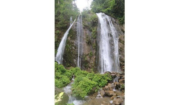 पर्यटनको सम्भावना बोकेको घाङ्चो छहरा ओझेलमा