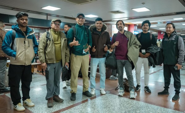 यसपाली अस्ट्रेलियाको नेपाली डायस्पोरा संगीतमय बनिरहेको छ । एकपछि अर्को ठूला ब्याण्डले यो मुलुकमा टूरको घोषणा गरिरहेका छन् ।