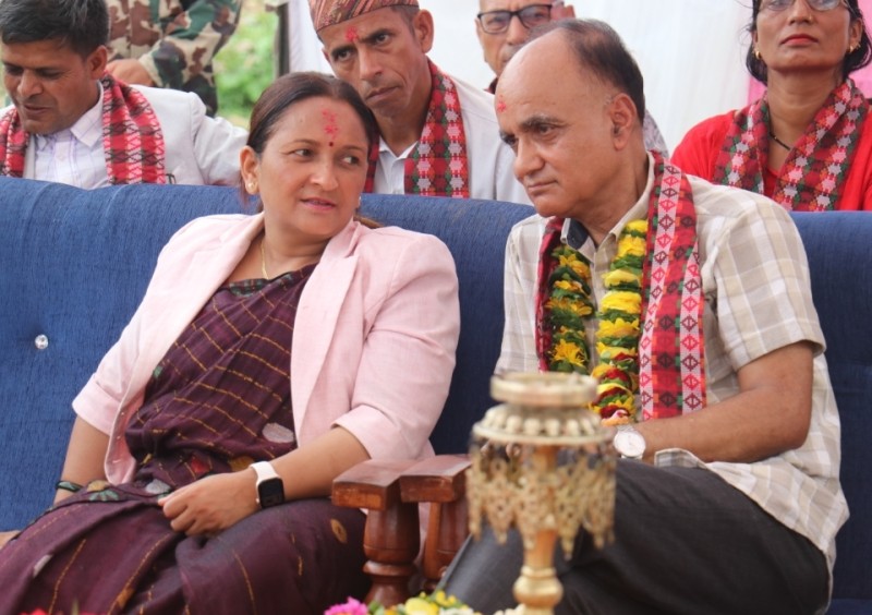 अम्मर ज्योति मा वि वीरेन्द्रनगरमा ३३ कोठे विद्यालय भवनको मुख्य मन्त्रीद्वारा शिलान्यास