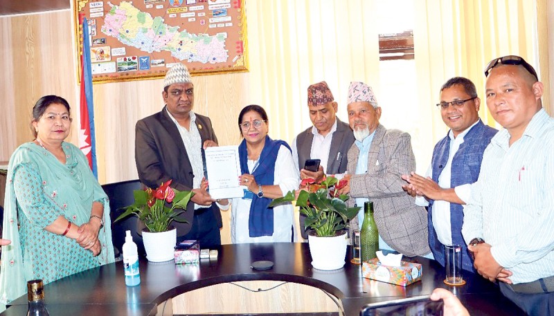 आर्थिक अभाव झेल्दै कर्णालीका ‘धार्मिक विद्यालय’