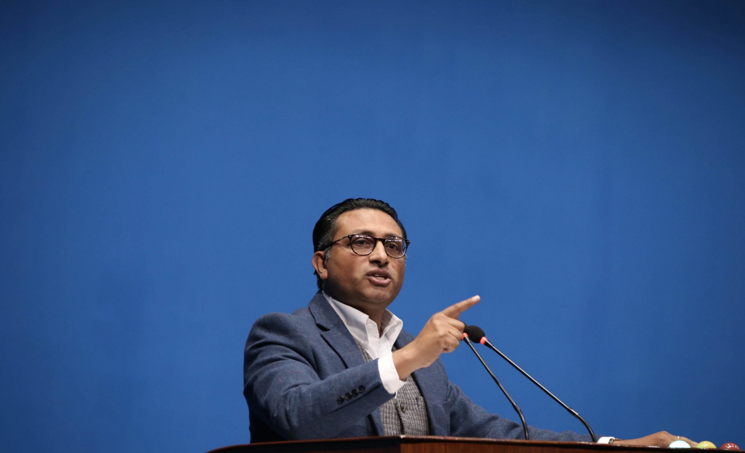 निलम्बन फुकुवा नगरे कानुनी उपचार खोज्छौँः रास्वपा