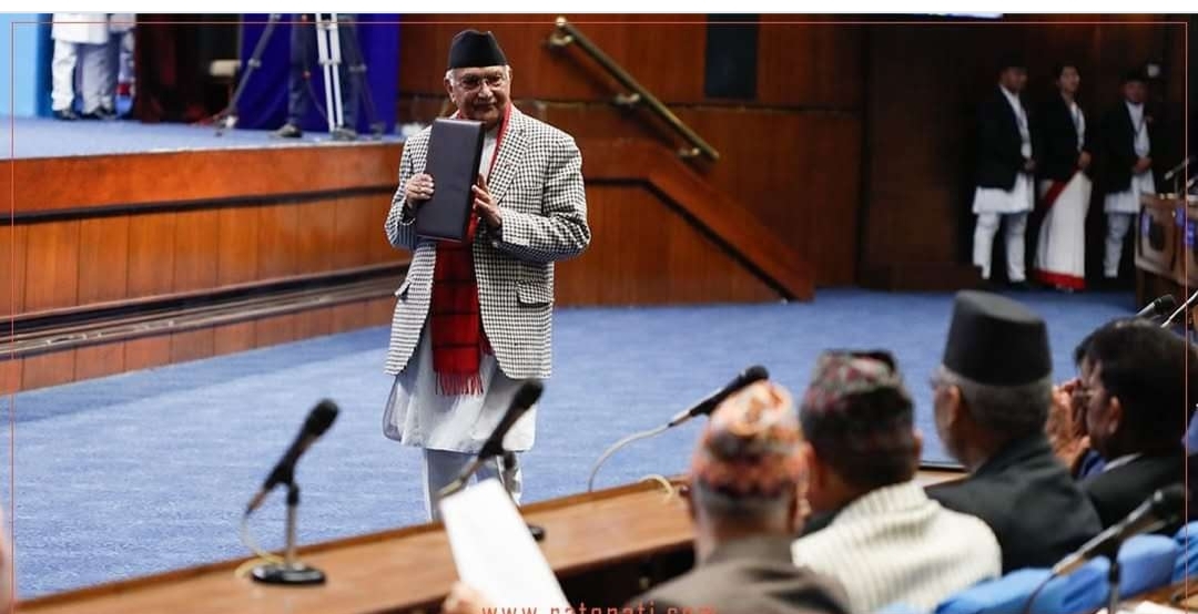 शक्तिशाली सरकारलाई निरीह विपक्षीले ल्याउला ट्र्याकमा ?