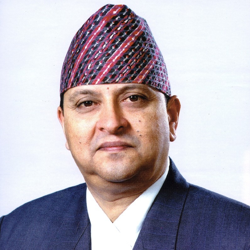 पूर्वराजा ज्ञानेन्द्र शाह पोखराको एक साता बसाइँपछि काठमाडौं फर्किंदा राजावादी दल र समूहहरुले उनको स्वागतमा प्रदर्शन गर्दैछन् ।